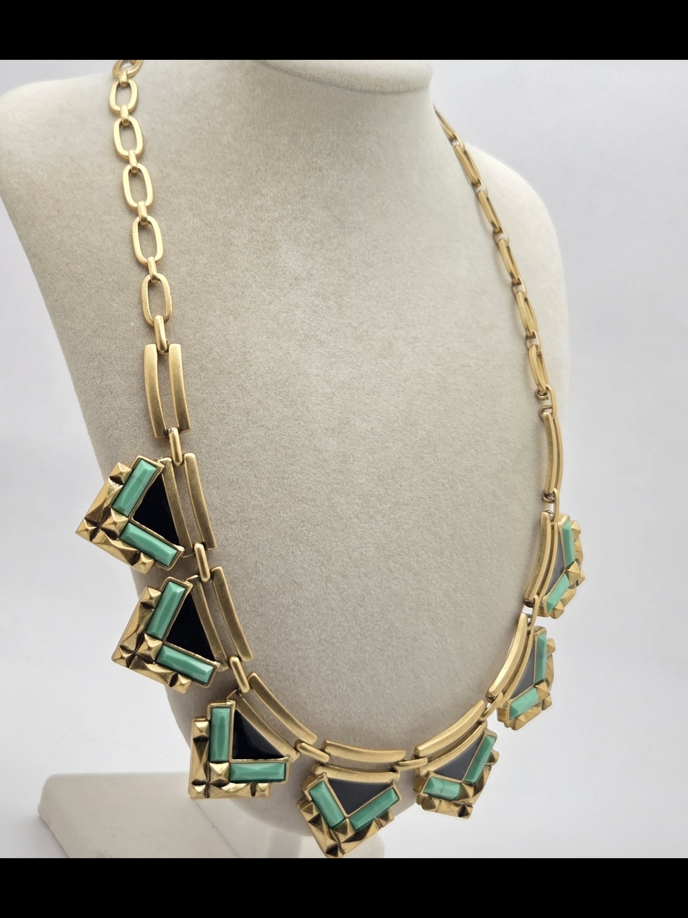 Stella & Dot Art Deco Statement Necklace Gold Tone Green Black Geometric 21" - Picture 2 of 16